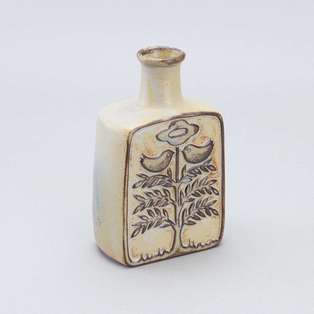 Vases - Vase　triangle and bird relief　(reversible) - カシワクラフト