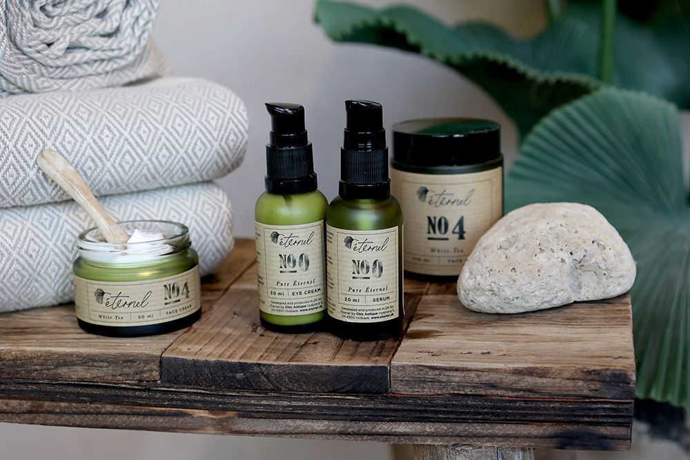 Objets de décoration - Soins du visage Éternel. - CHIC ANTIQUE A/S