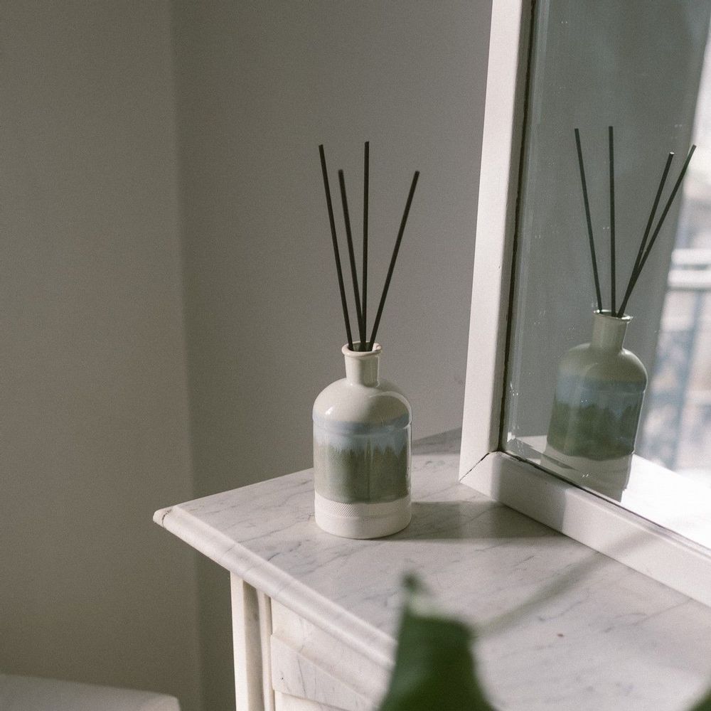 Objets de décoration - BOUTEILLE EN PORCELAINE - ARTIC - DI VINCENZO POUJOULA