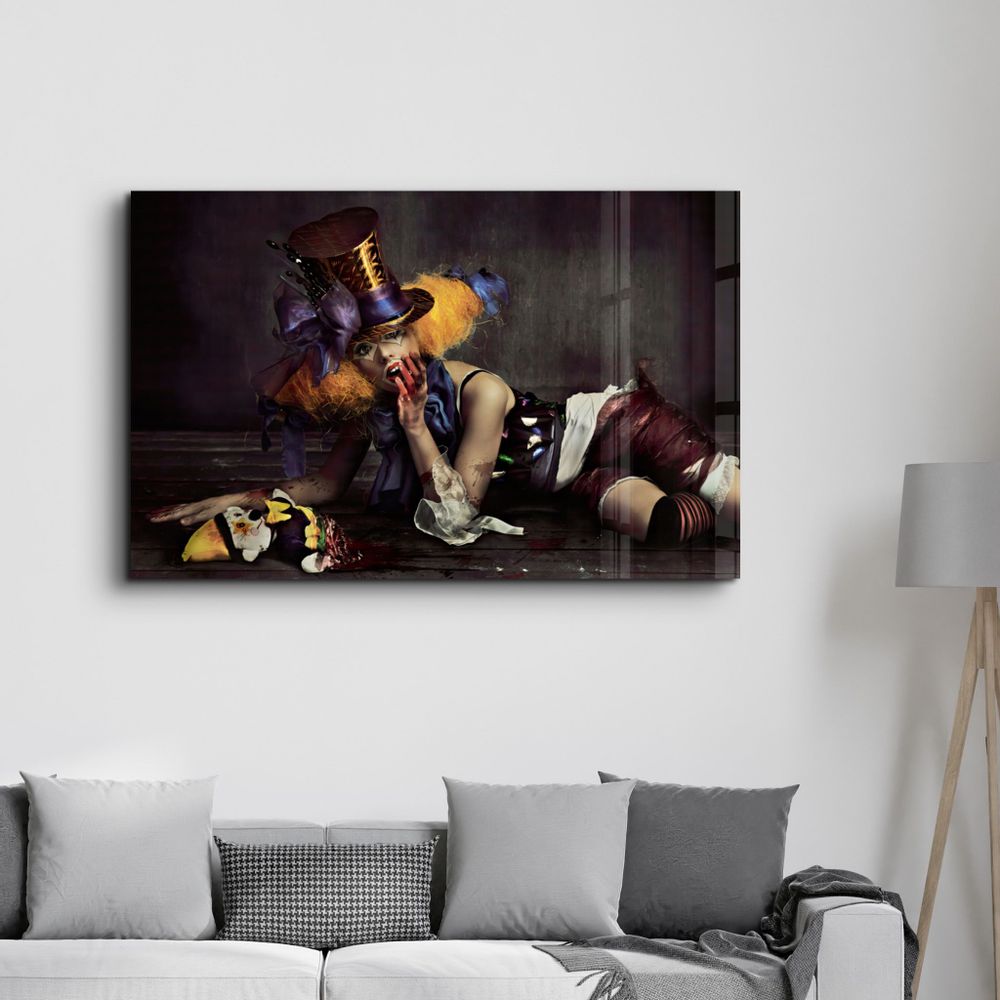 Autres décorations murales - Abstract Yellow Hat Woman | Glass Wall Art - ARTDESIGNA