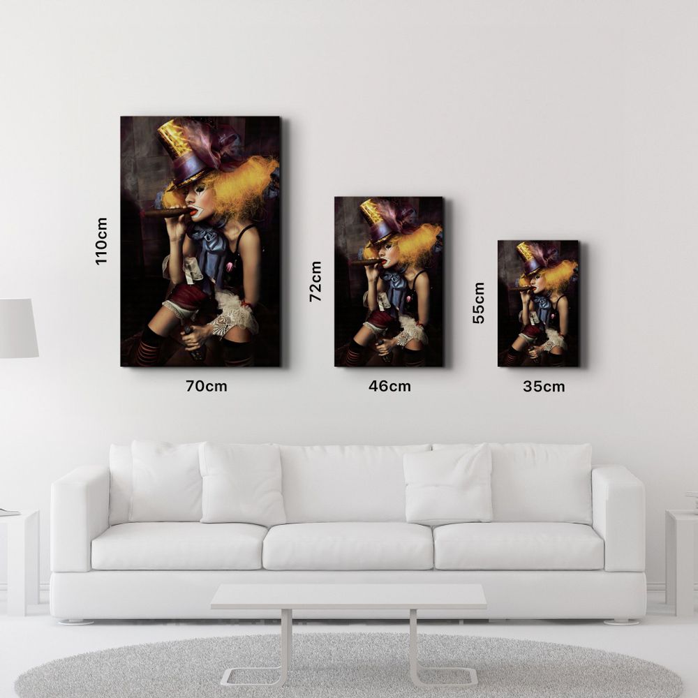 Autres décorations murales - Yellow Hat Woman | Glass Wall Art - ARTDESIGNA