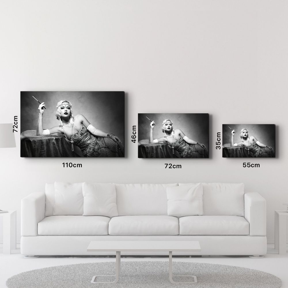 Other wall decoration - The Woman In Black And White | Glass Wall Art - ARTDESIGNA