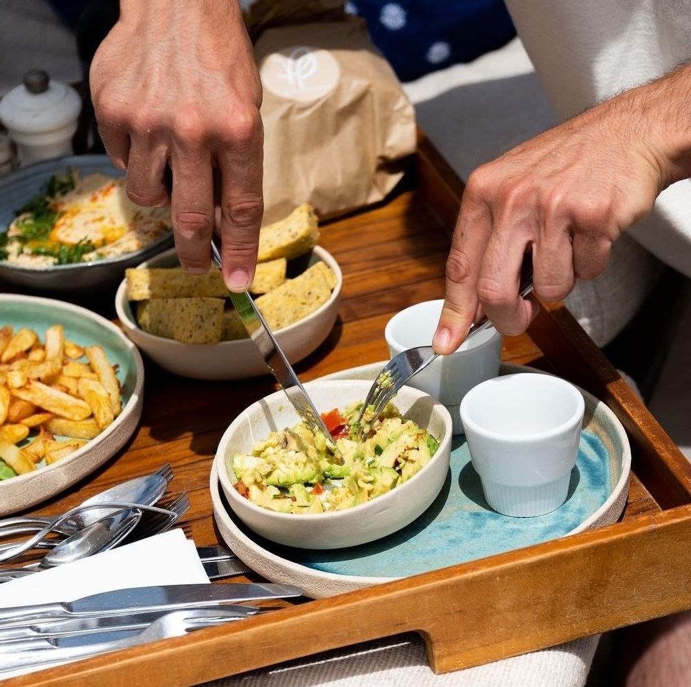 Everyday plates - FLAT BIG PLATE - PONZA - DI VINCENZO POUJOULA