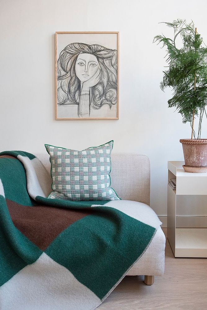 Cushions - Plaids made from lambs wool, linen, and recycled cotton - BRITA SWEDEN