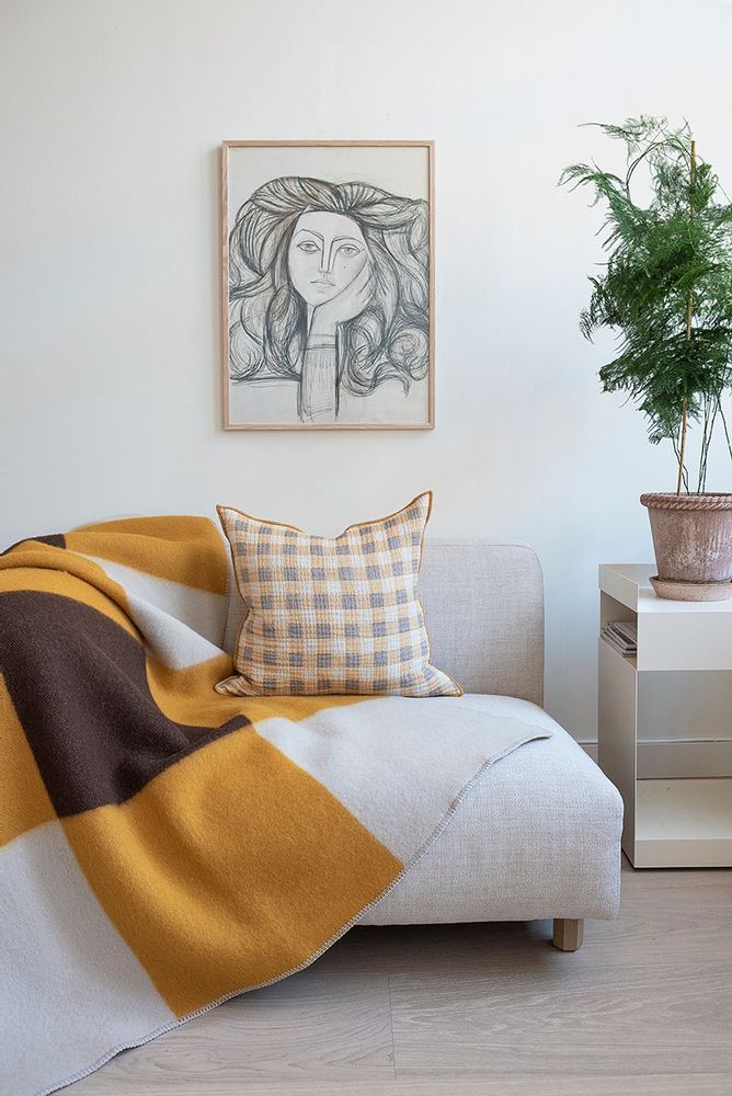 Cushions - Plaids made from lambs wool, linen, and recycled cotton - BRITA SWEDEN