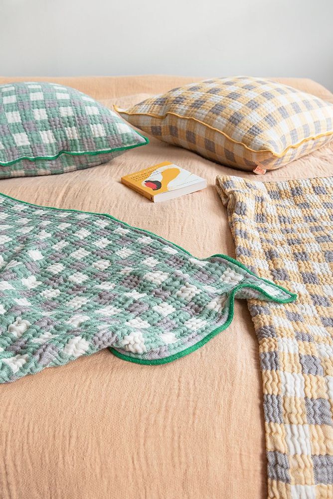 Cushions - Plaids made from lambs wool, linen, and recycled cotton - BRITA SWEDEN