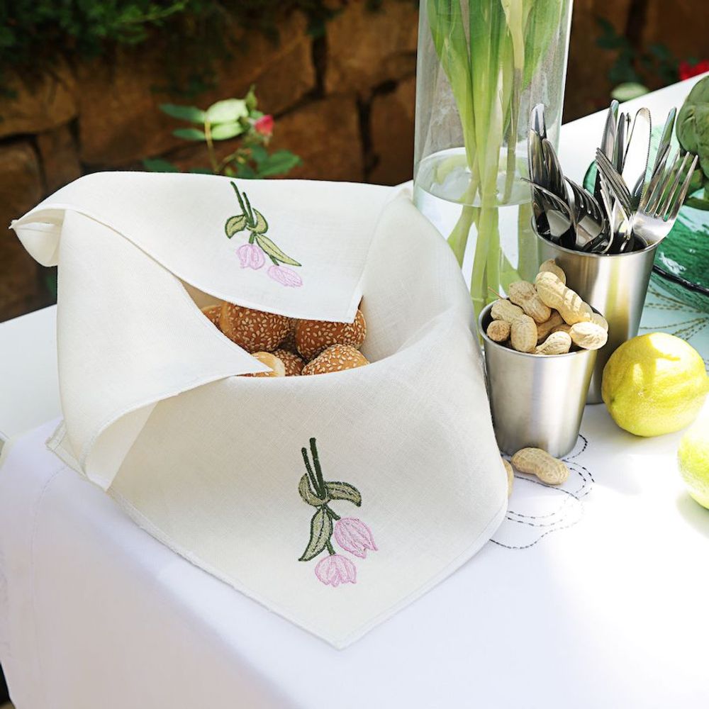 Gifts - Bread Cover with Tulip Embroidery - HYA CONCEPT STORE