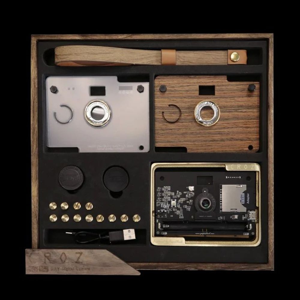 Toys - CROZ sera l’appareil photo le plus simple mais fonctionnellement le pl - PAPER SHOOT TECHNOLOGIES INC.