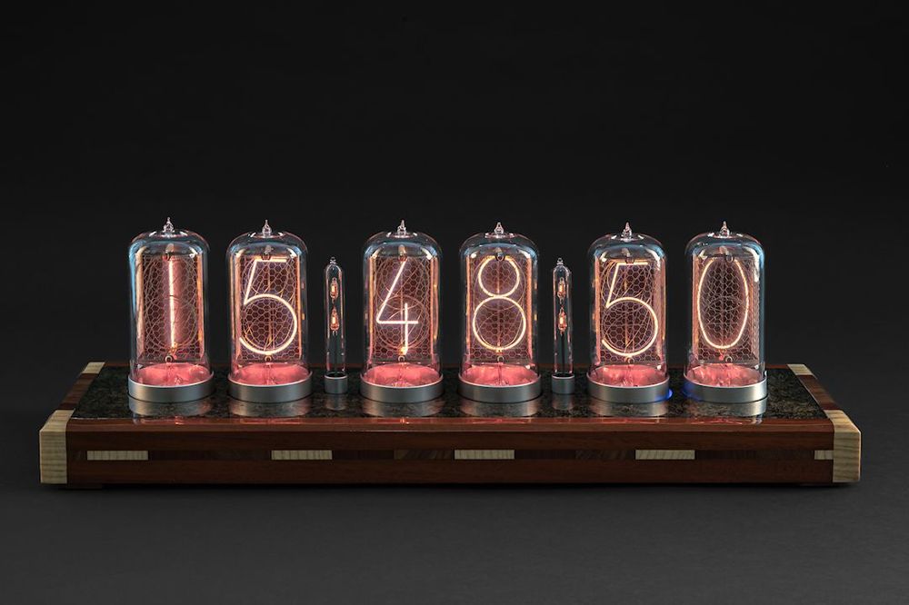 Clocks - Nixie Clock: Carbonixis No. 2 - NIXIEFAB FRANCE