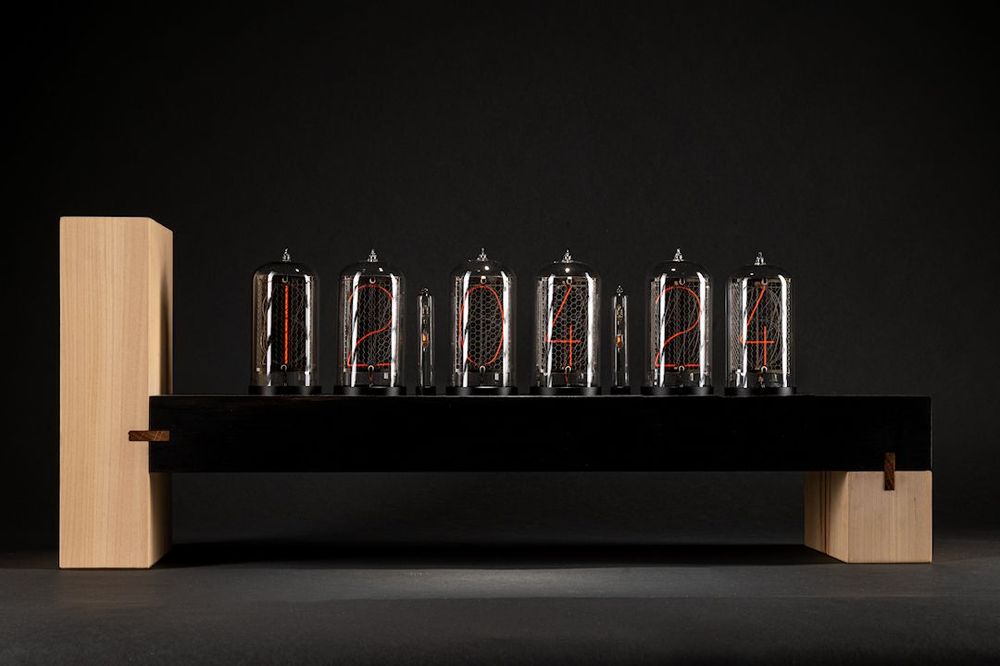 Console table - Nixie Clock: The BNixie No. 01 - NIXIEFAB FRANCE