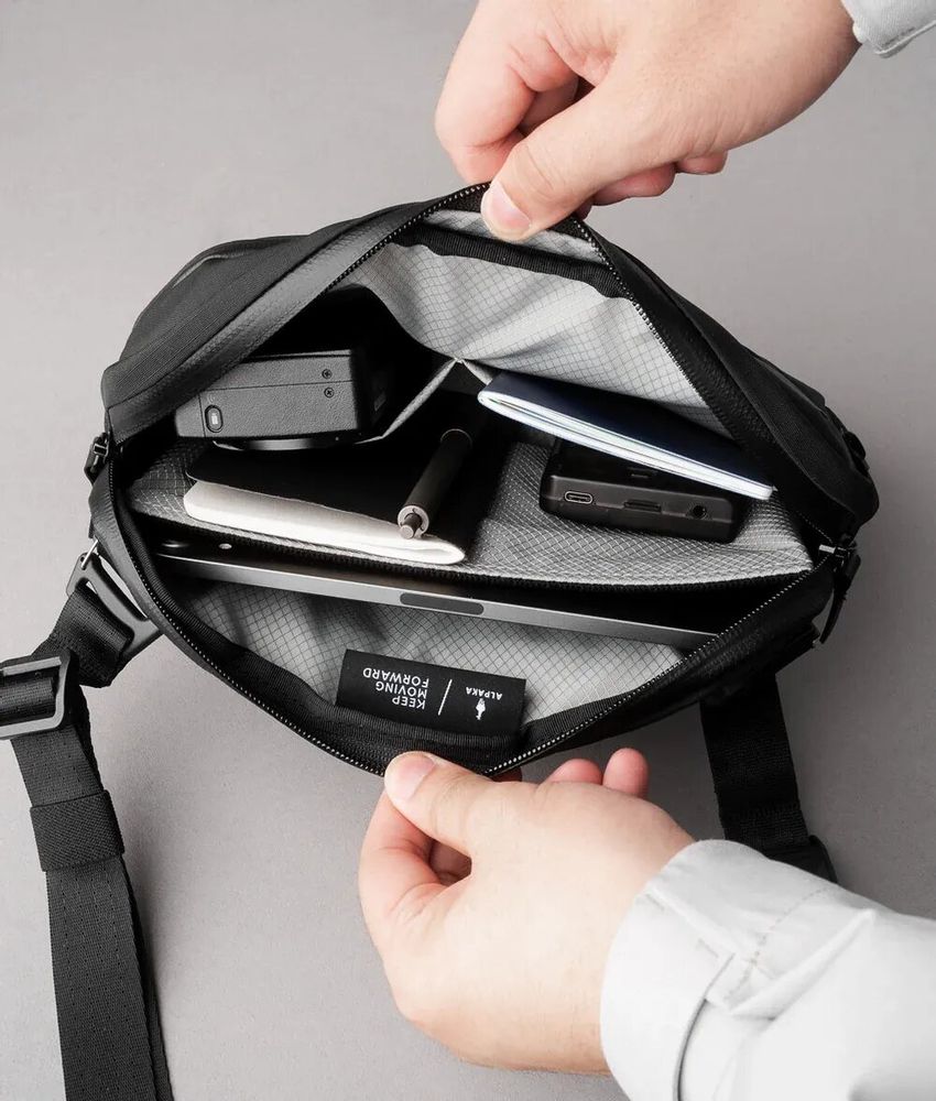 Bags and totes - Flight fanny pack - ALPAKA