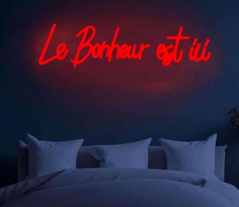 Éclairage LED - LAMPE NEON LED BASSE CONSOMMATION "LE BONHEUR EST ICI" - LE COMPTOIR DU NEON