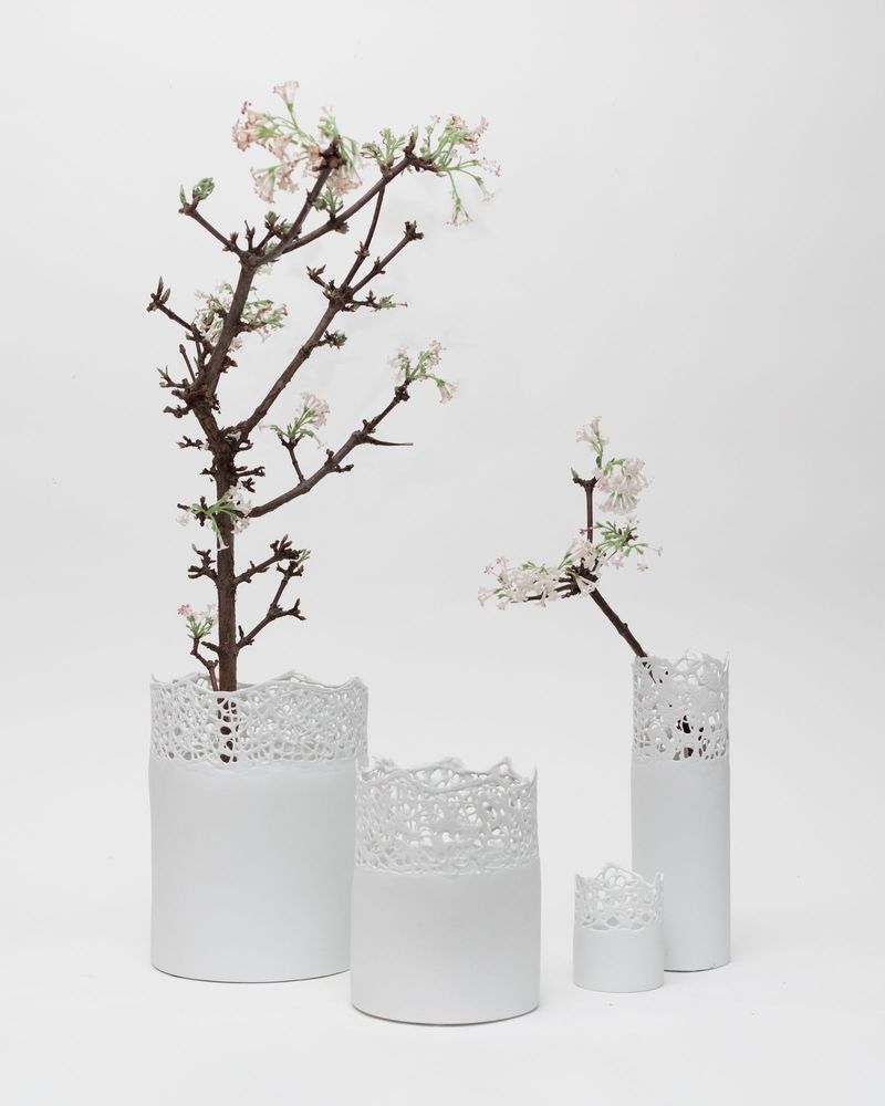 Vases - Photophore/vase Spinn H15cm,fait main, en biscuit de porcelaine - YLVAYA DESIGN