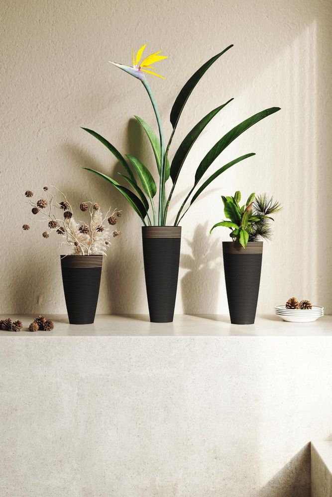 Vases - Beautés noires by Nykanto - CARUSO CREATIONS