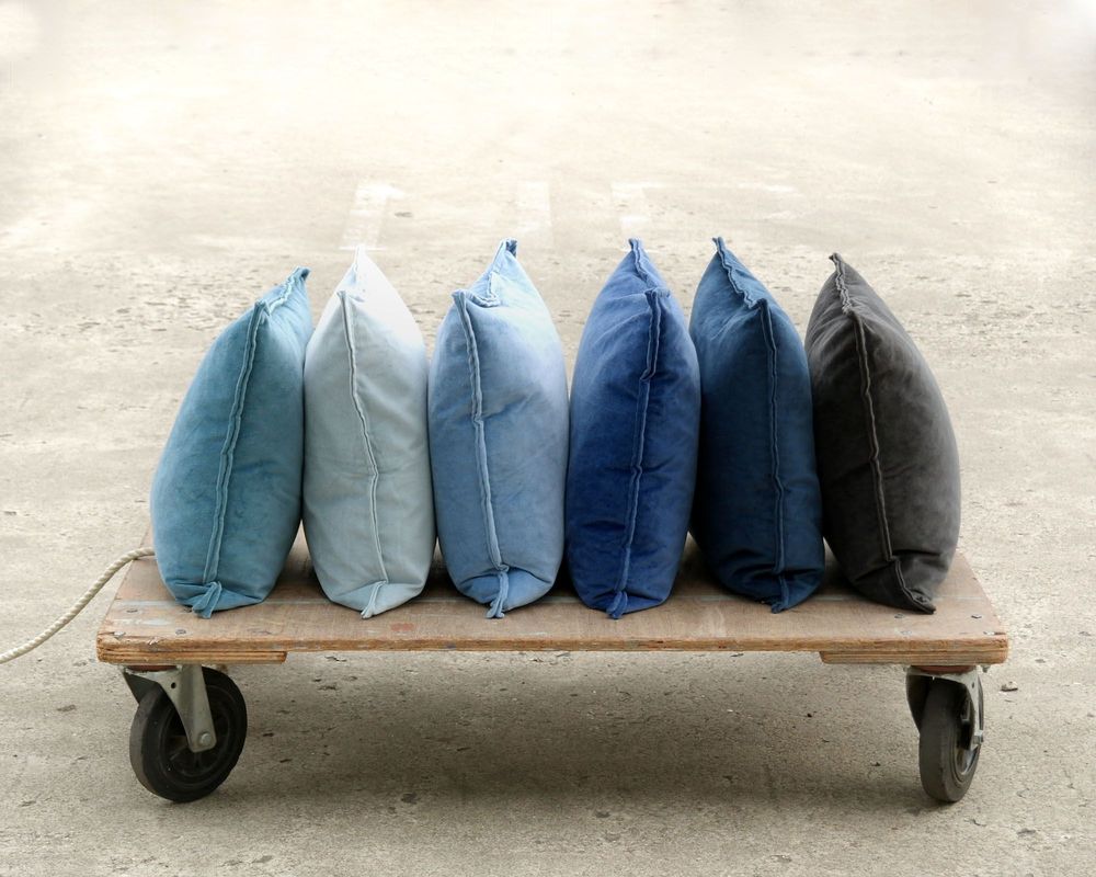 Fabric cushions - Tom velvet Blue series - ML FABRICS