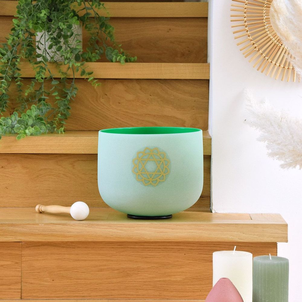 Objets de décoration - Bol chantant en Cristal Chakra coeur - Omsaé chez DG Diffusion - OMSAE