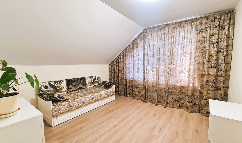 Curtains and window coverings - A room for a teenager - VLADA DIZIK KOSHKIN DOM