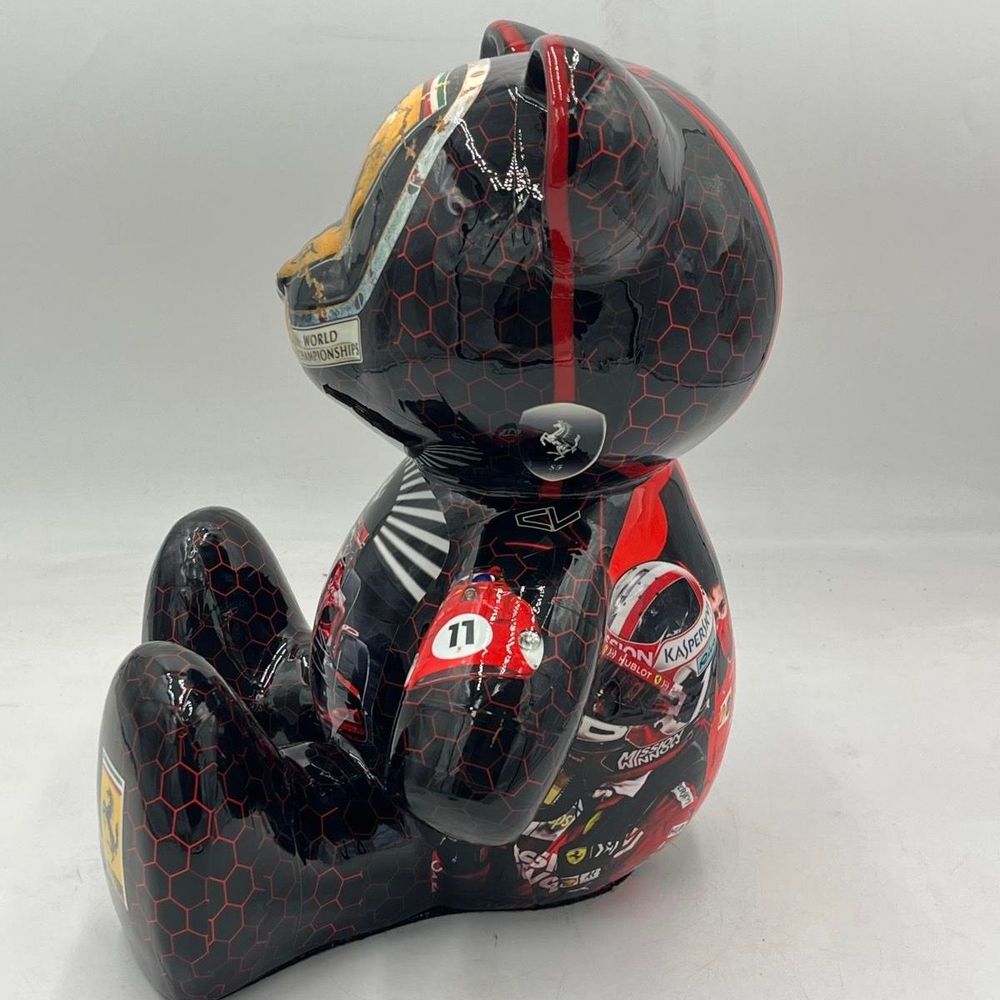 Objets de décoration - Teddy en résine Ferrari - NAOR