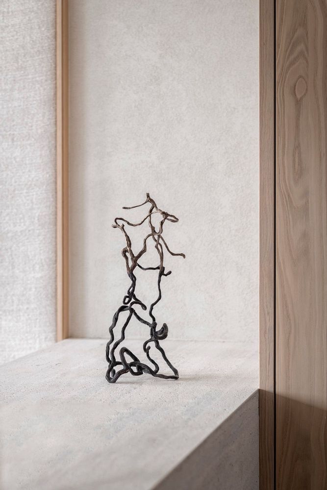Sculptures, statuettes and miniatures - To return - GARDECO OBJECTS