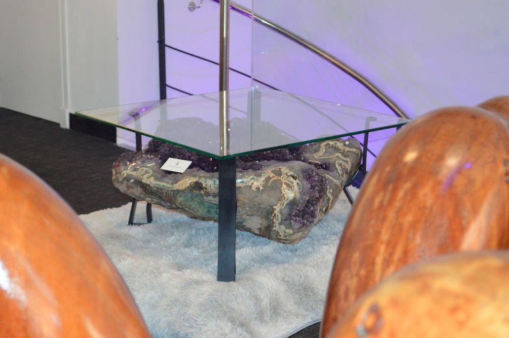 Coffee tables - The amethyst coffee table: Furniture & Decorative object - LAVENTURINE GALLERY