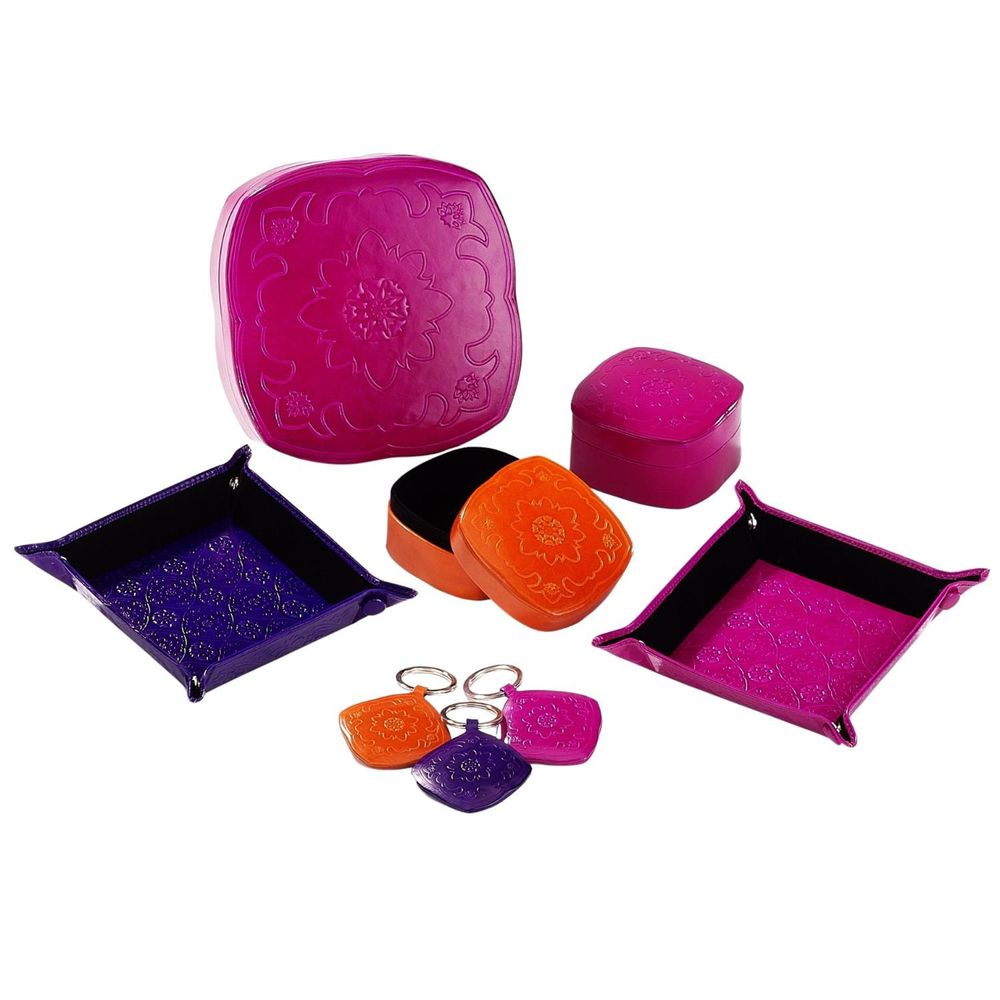 Gifts - Museum Object Inspired Gift Collection - LEATHER UNLIMITED