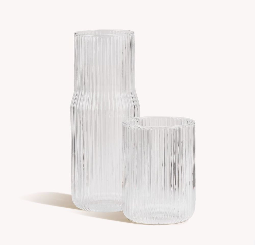 Decorative objects - RIBBED CARAFE - CLEAR - GRY MATTR