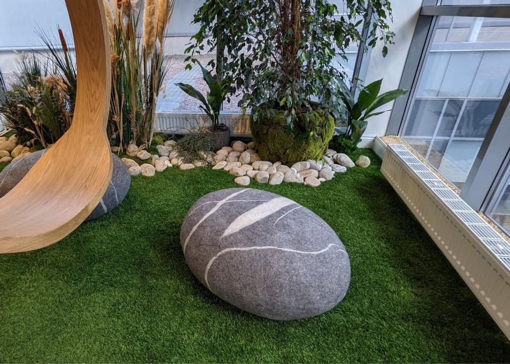 Design objects - Ottoman pouf wool furniture "Sea Pebble" - KATSU STONES