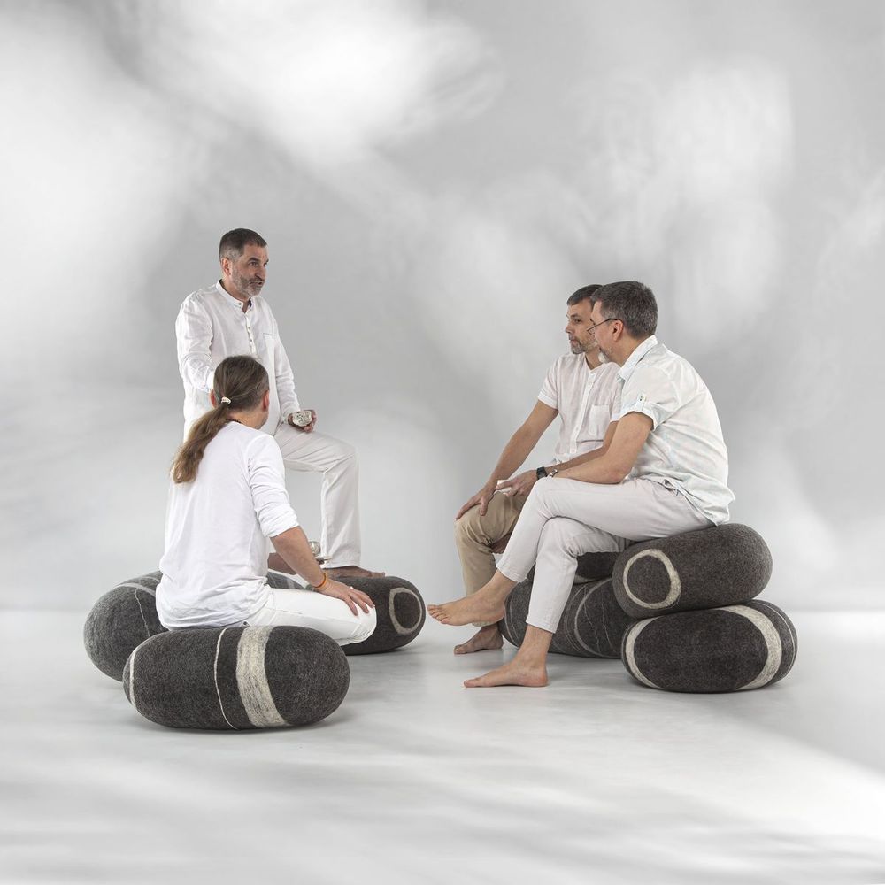 Coussins - Meuble pouf ottoman en laine \ « Set de conférence \ - KATSU STONES