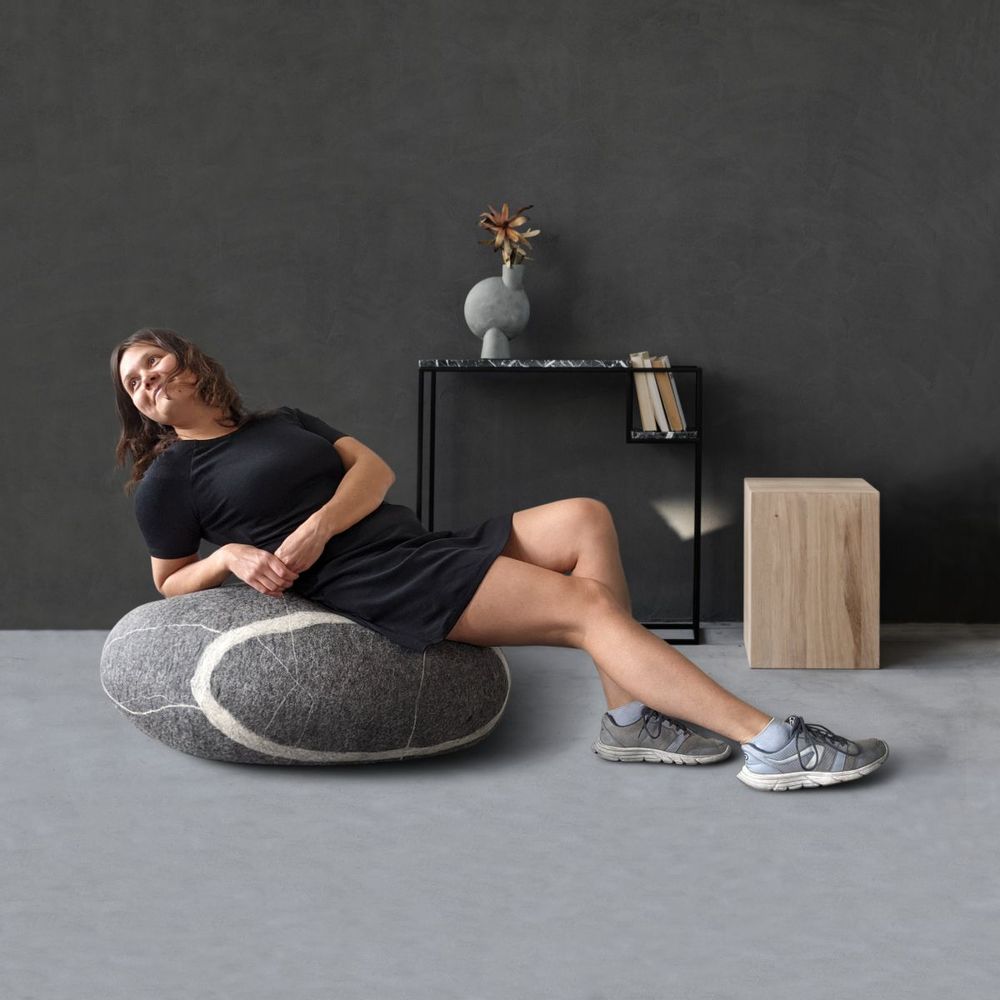 Assises pour bureau - Meuble pouf ottoman en laine "Peace" - KATSU STONES