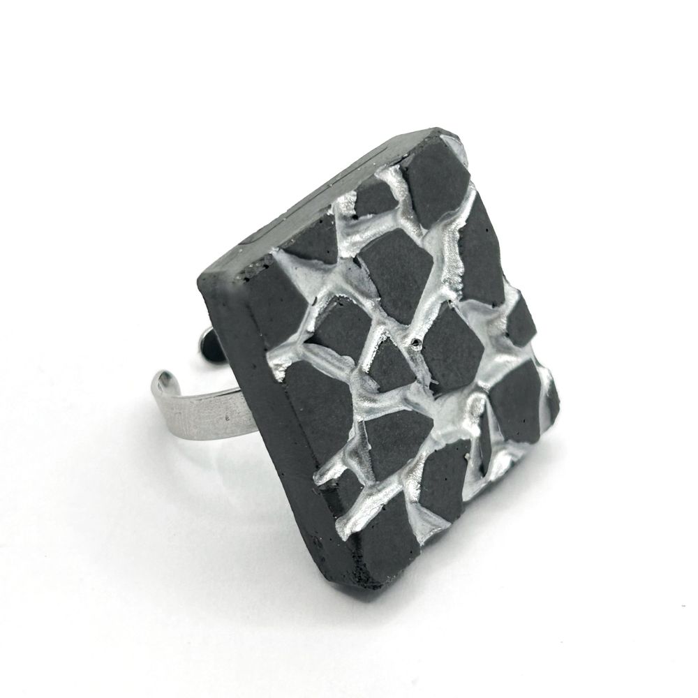 Jewelry - PATTI black concrete rings handmade in Paris - ICY MOUSE