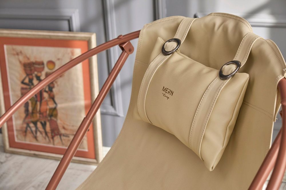 Transats - Chaise Pliante Italienne En Similicuir - Beige - MERN LIVING