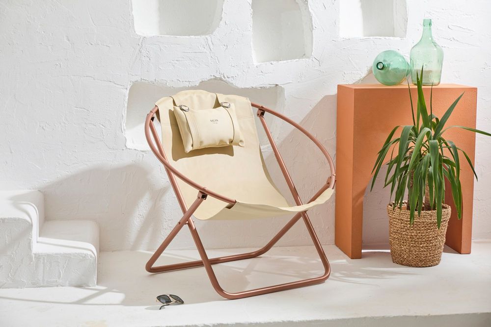 Transats - Chaise Pliante Italienne En Similicuir - Beige - MERN LIVING