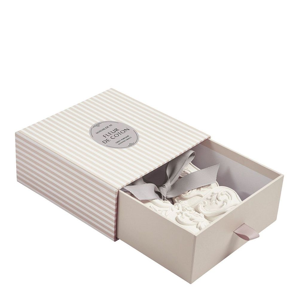 Scents - Large Scented Butterfly - Cotton Flower - MATHILDE M.