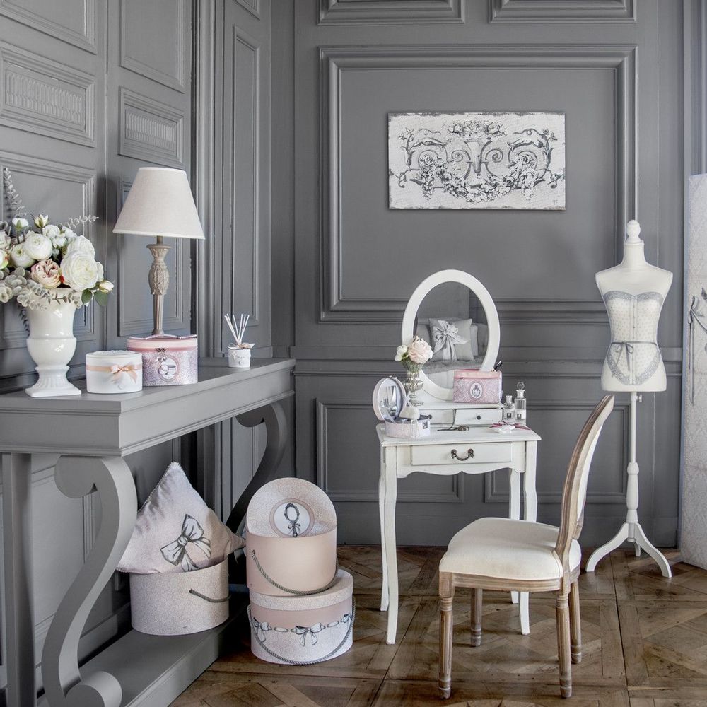 Chairs - Marie Antoinette chair - MATHILDE M.