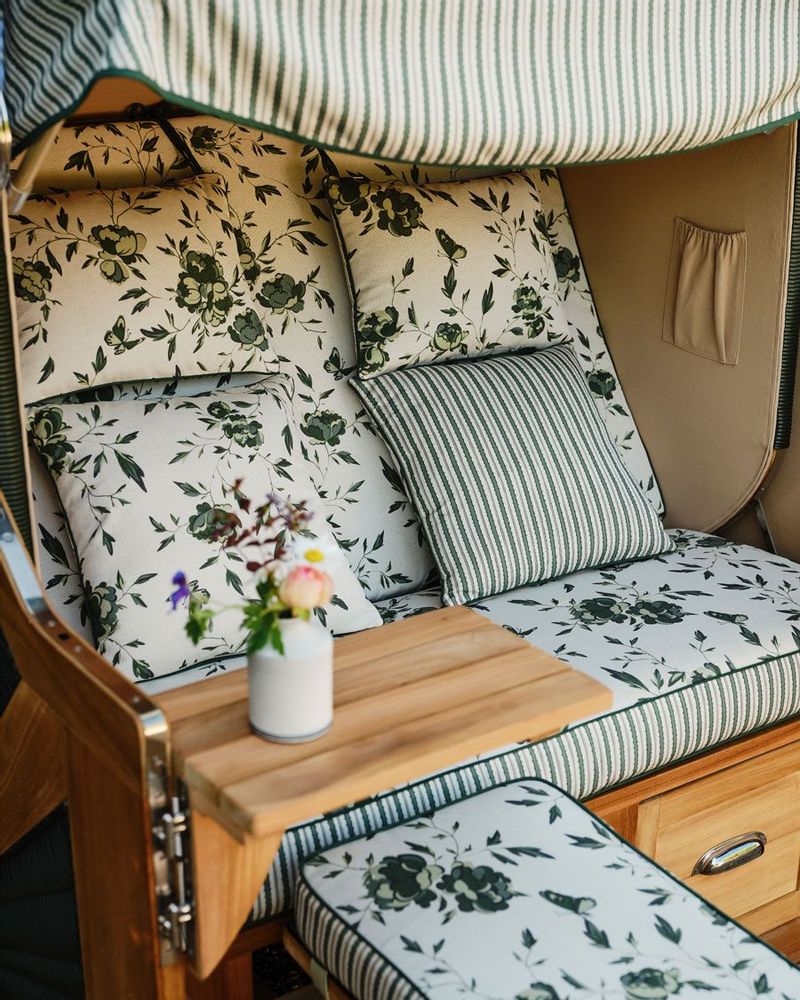 Deck chairs - Strandkorb- Luxurious beach chair, a piece of German cultural heritage - HERITAGE 1864