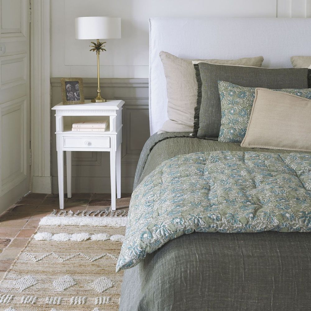 Night tables - ARNAUD bedside table antique white - BLANC D'IVOIRE