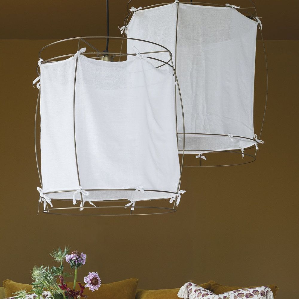 Suspensions - Suspension JADE en tissu blanc et métal doré finition laiton - Grand modèle - H. 75 cm - BLANC D'IVOIRE