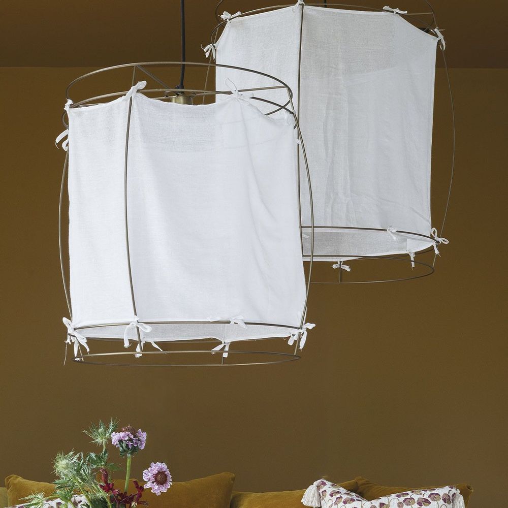 Suspensions - Suspension JADE en tissu blanc et métal doré finition laiton - Petit modèle - H. 65 cm - BLANC D'IVOIRE