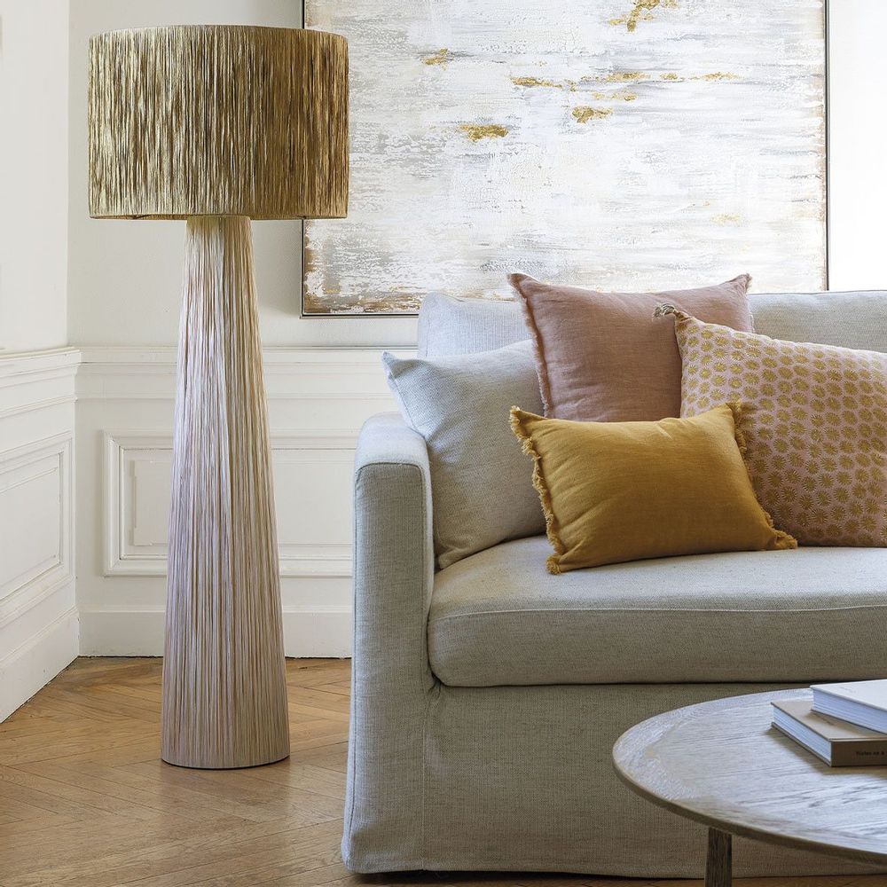 Lampadaires - Lampadaire NIA en raphia - Abat-jour doré - ø 50 x 140 cm - BLANC D'IVOIRE