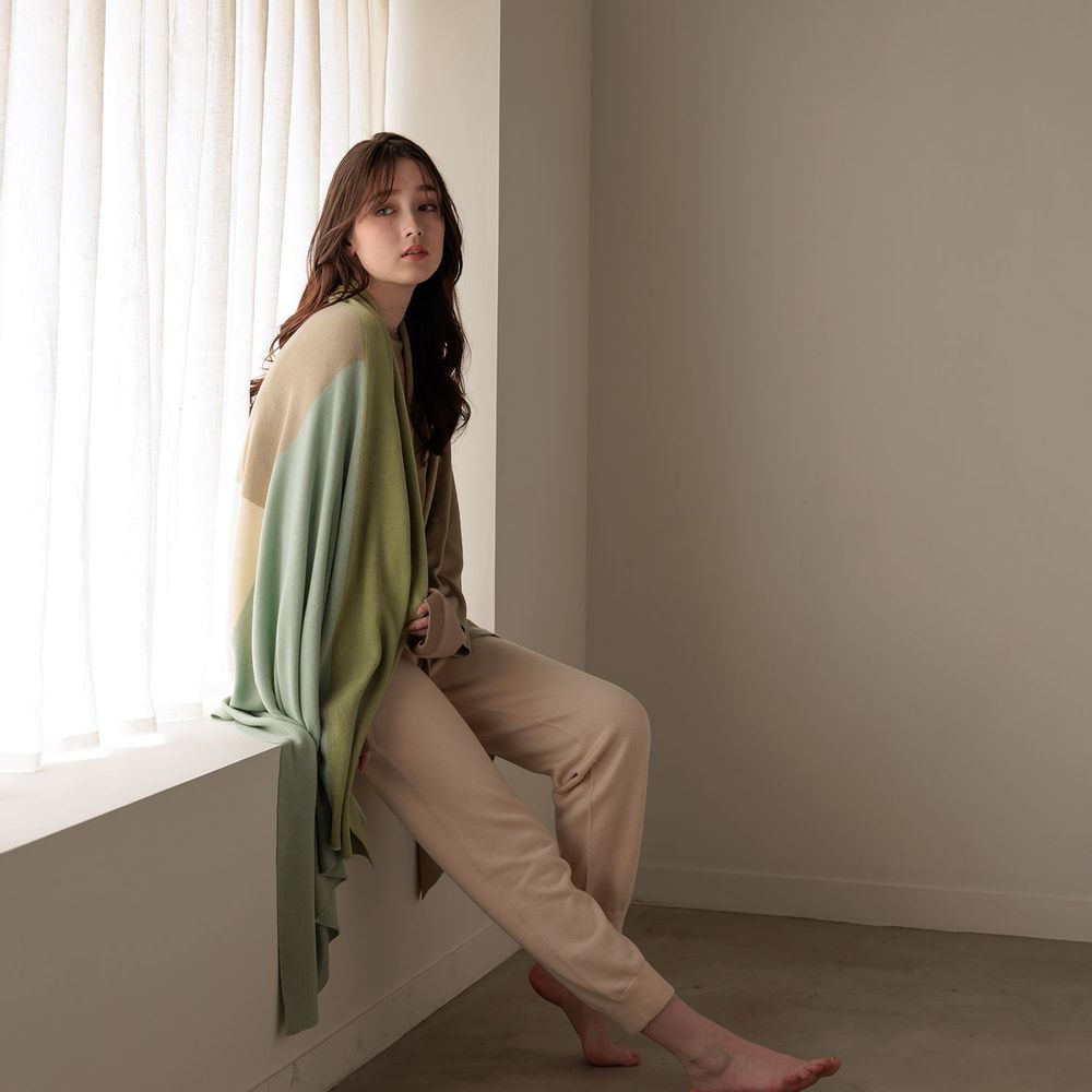 Foulards et écharpes - Couverture en soie à motif de blocs - KOHARU