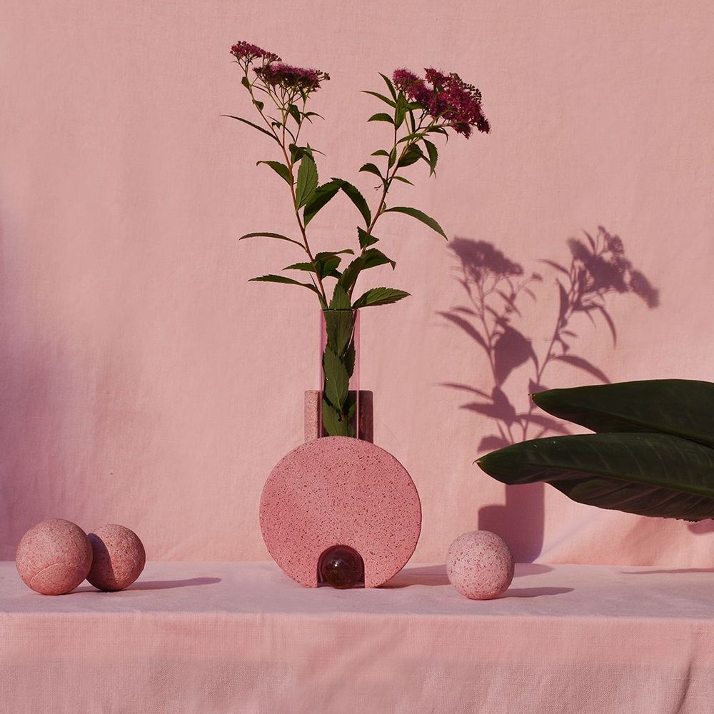 Vases - Vase à fleurs rose en verre et pierre, Cochlea della Metamorfosi n°2 - COKI