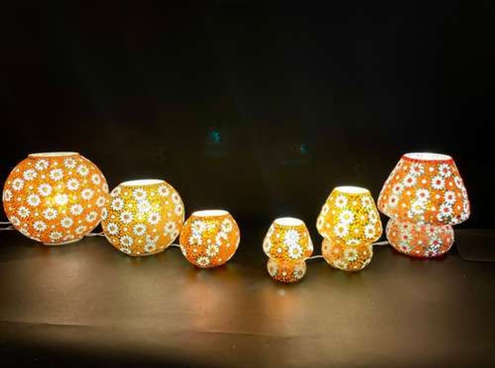 Table lamps - Orange blossom medium mashroom Handmade Lamp in mosaic glass h. 25 cm. - SOUL LIGHT EUROPE