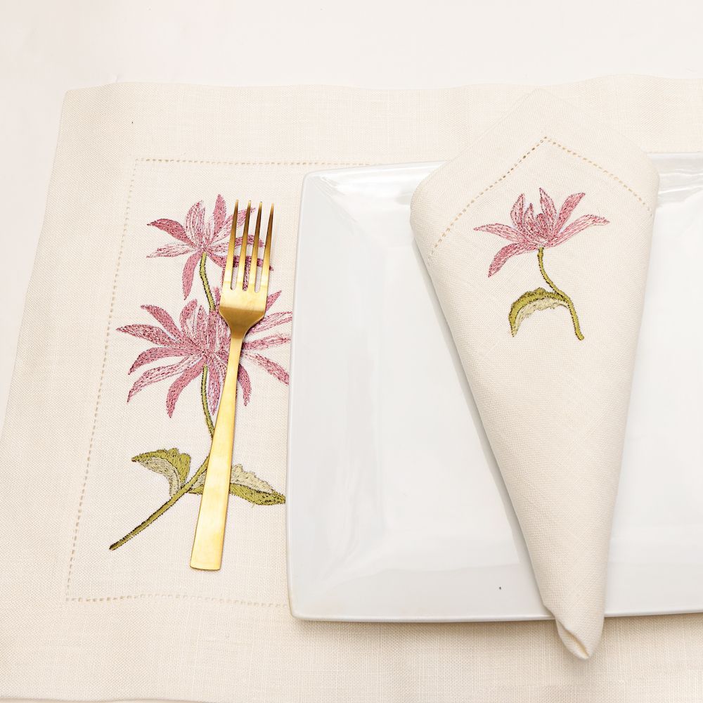 Placemats - Burgundy Dandelion Placemat set of 2 - HYA CONCEPT STORE