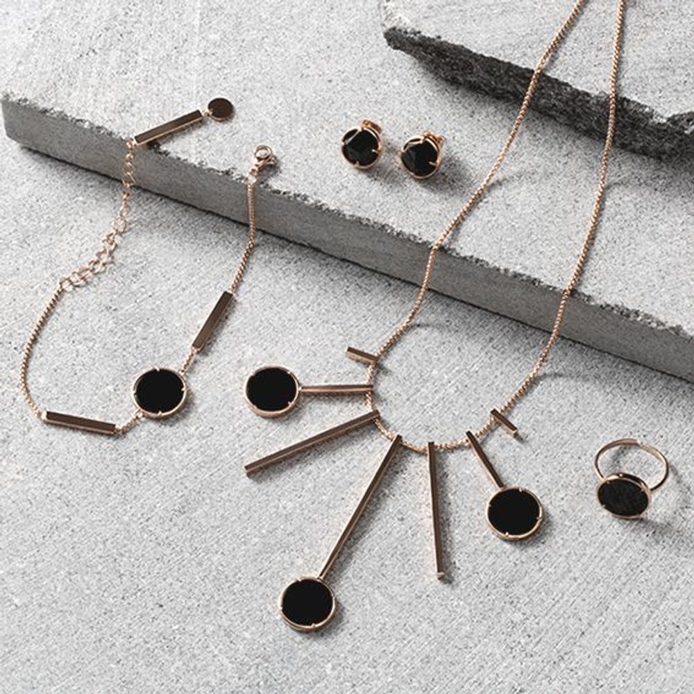 Jewelry - Jewelry - INTZUITION, Reflection, TRACEY CHEN, Studio Ching-Hui Yang - TAIWAN TEXTILE FEDERATION