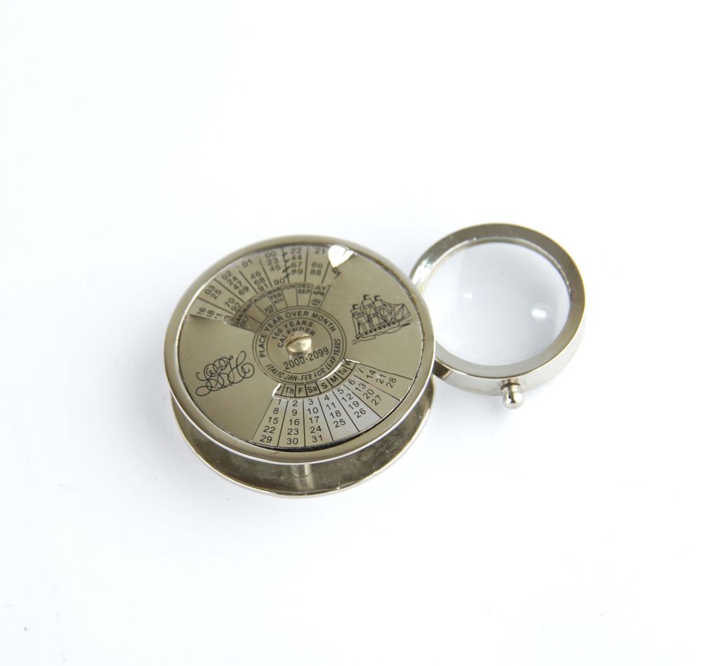 Objets design - objets pour hommes et bureau - ROYAL FAMILY SRL