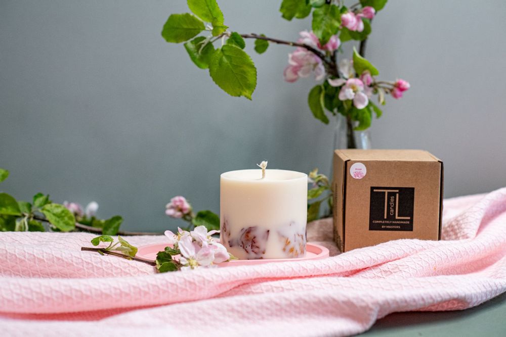 Candles - Candle with Rose Scent - TL CANDLES