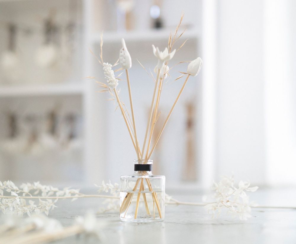 Floral decoration - Individual Diffuser Flowers - PURELY PORCELAIN