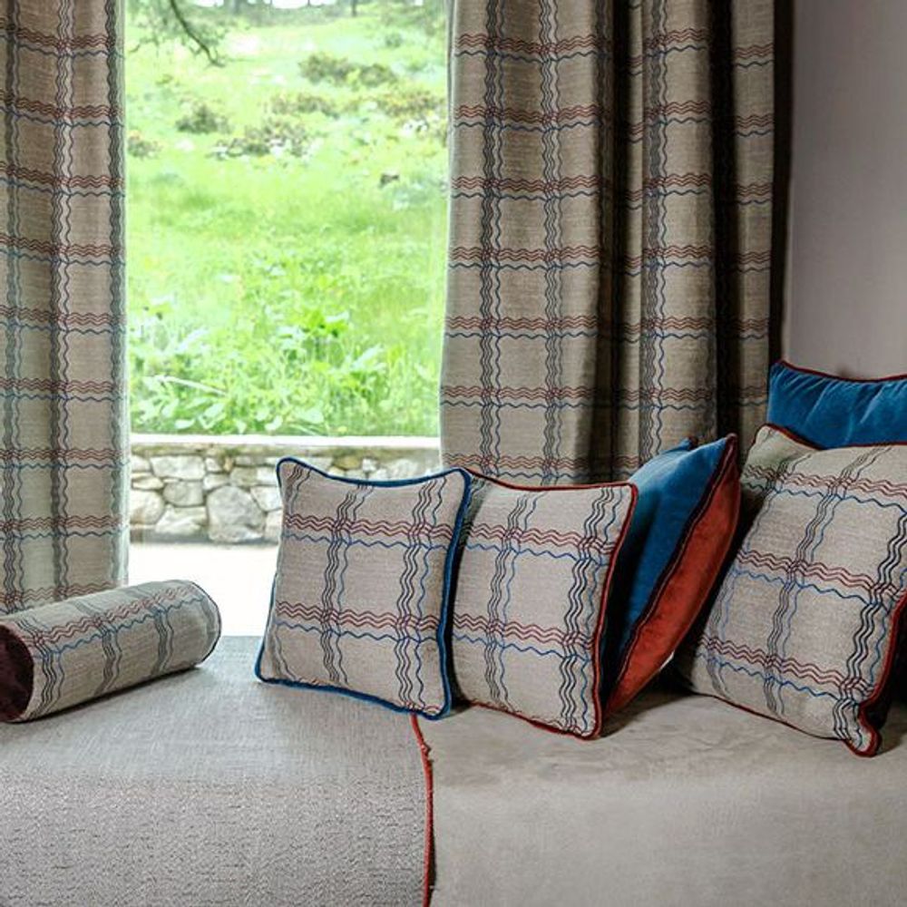 Fabric cushions - SCOTT Cushions Collection - L'OPIFICIO
