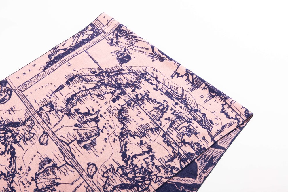 Foulards et écharpes - Écharpe violette en velours de soie Celestial Navigations, grand châle - THE ZHAI