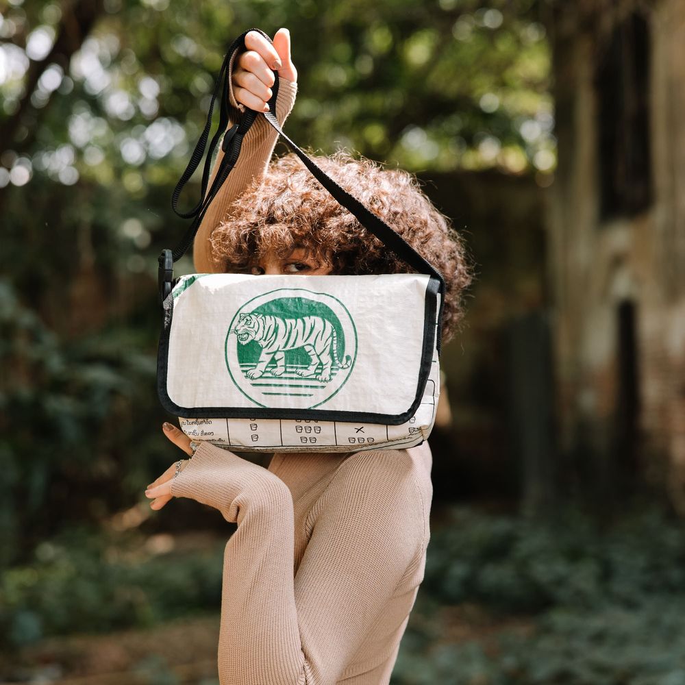 Sacs et cabas - TIGER LIFESTYLE : Tiger Sac à bandoulière - 05 - TIGER LIFESTYLE / KID-JAK-TOONG
